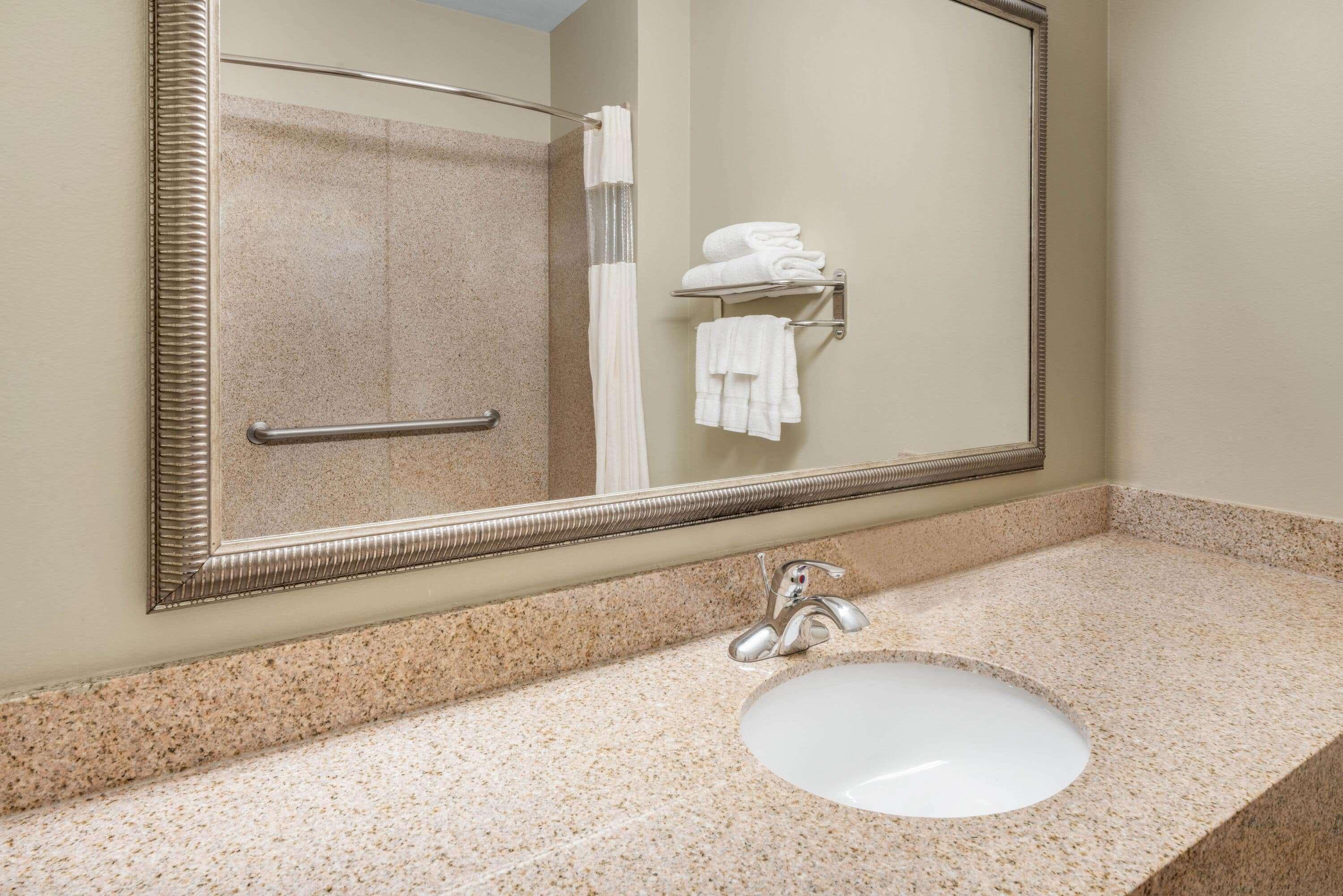 La Quinta Inn & Suites By Wyndham Broussard - Lafayette Area Esterno foto